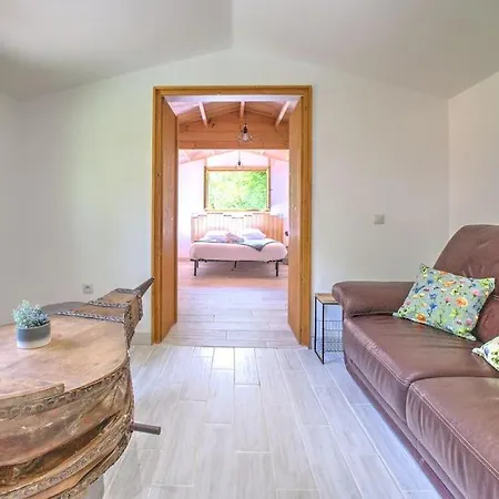 Holiday home Le Du Manoire *