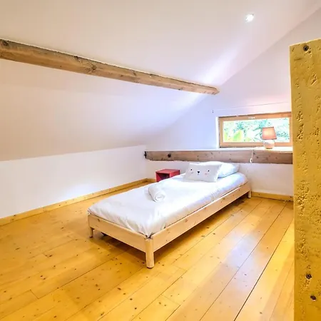Chalet Le Sur Manoire